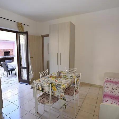 Complesso Mediterraneo - Posizione Panoramica Con Spazi Esterni, Clima E Posti Auto Apartment Literno