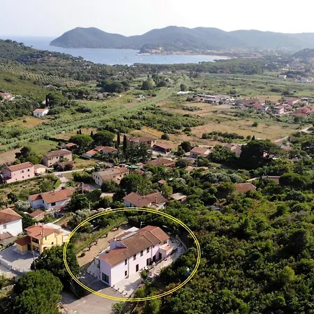 Complesso Mediterraneo - Posizione Panoramica Con Spazi Esterni, Clima E Posti Auto Apartment