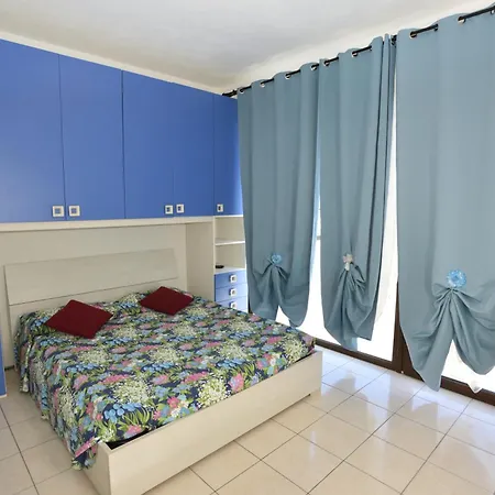 Complesso Mediterraneo - Posizione Panoramica Con Spazi Esterni, Clima E Posti Auto Apartment *